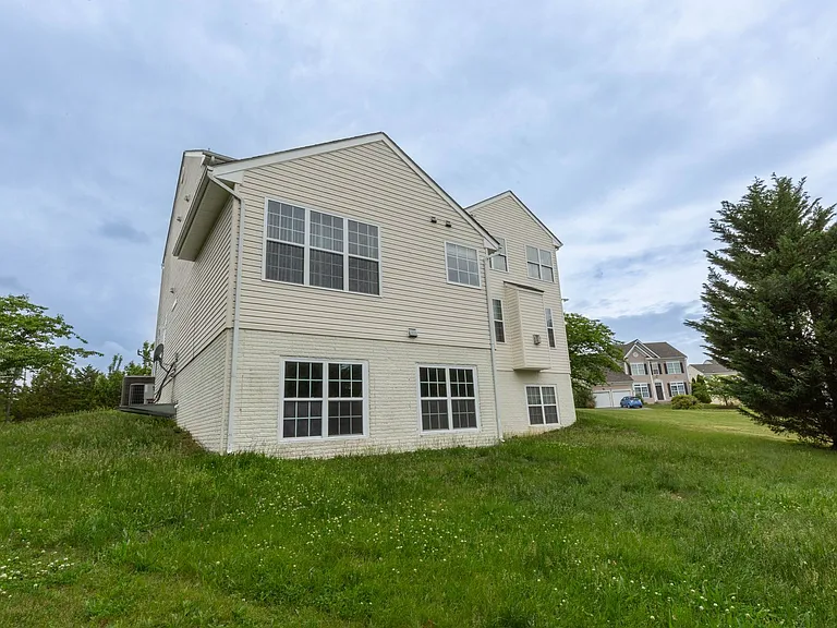 391 Sheerer Dr — Photo 50