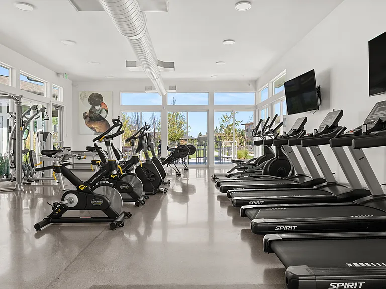 Magnesium Village Apartments — Photo 50