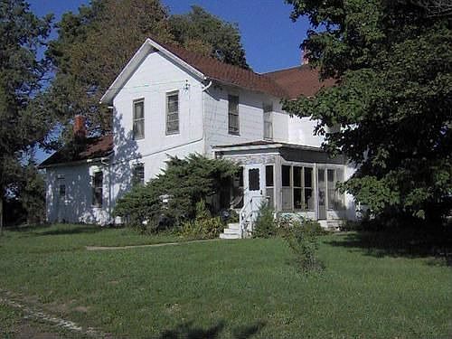 1st image of 1582 County Road 1150 N