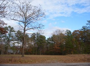 8 Poplar Creek Dr, Elloree, SC 29047