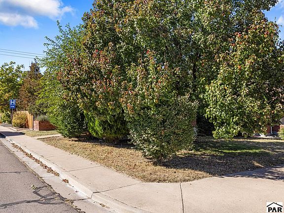 4th image of 2037 Cedar St