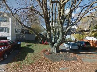 9 Woodland Rd, Cape Elizabeth, ME 04107