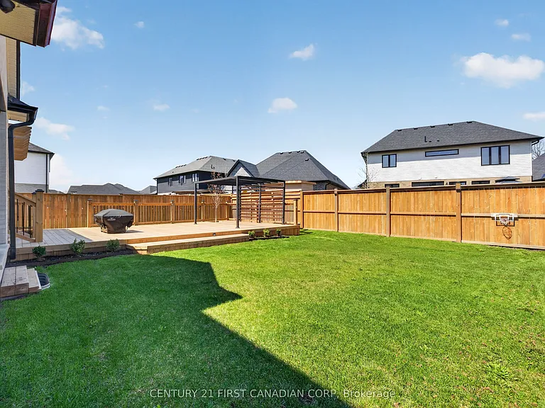 54 Aspen Cir — Photo 49
