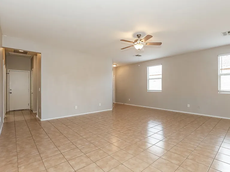 7333 W Saint Catherine Ave — Photo 4