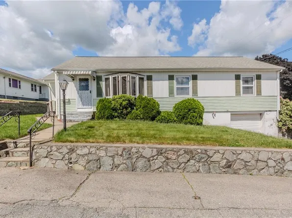 6 Emelia St, Johnston, RI 02919
