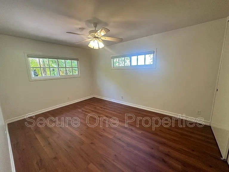 23338 Los Encinos Way — Photo 27