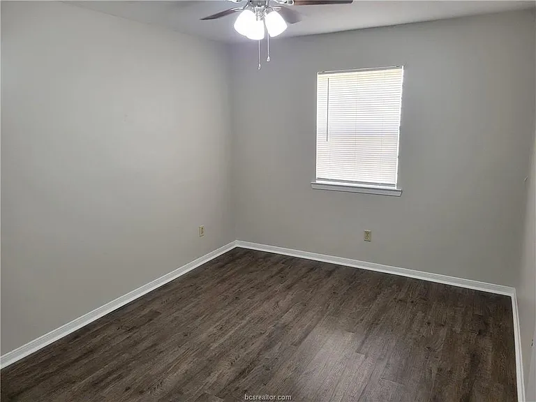 2905 Prairie Flower Cir #B — Photo 8
