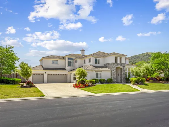 531 Via Vaquero Sur, San Juan Bautista, CA 95045