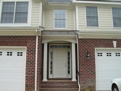 1st image of 117 Chanticleer Ct #117