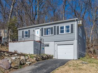 9 Mount Glen Rd, Ringwood, NJ 07456