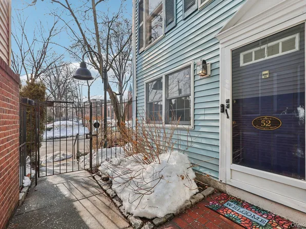 52 Washington Mews #52, Port Chester, NY 10573