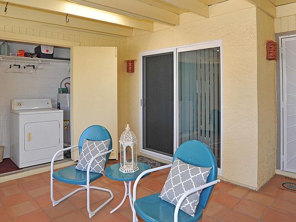 4th image of 379 N Calle De Las Profetas