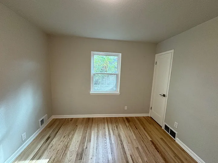 1559 S Quivas St — Photo 9