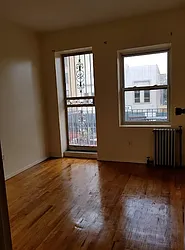 Rented by Dyer Estate Mgmt