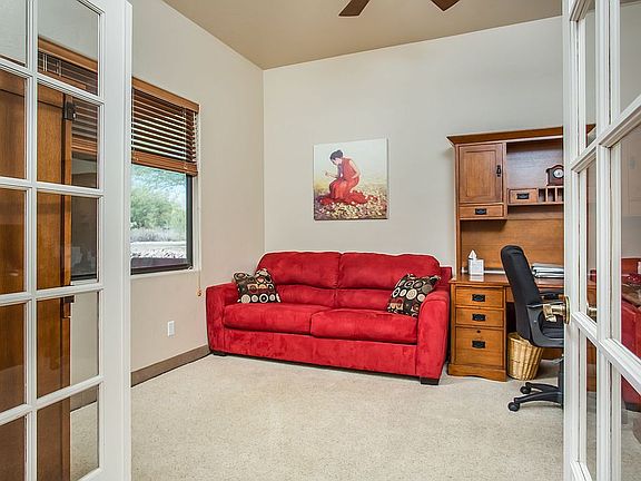 Office/fourth bedroom. 