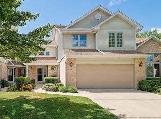 1241 Arbor Dr, Lemont, IL 60439