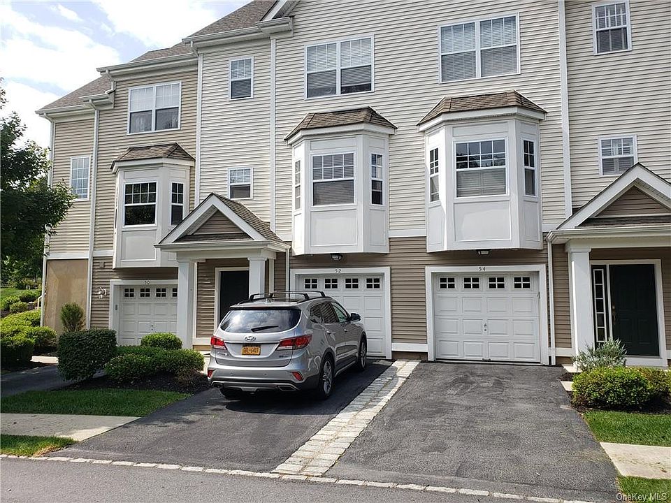 52 Fairways Dr Middletown, NY Zillow