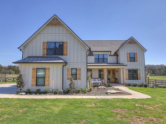 2nd image of 4110 Chicken Rd