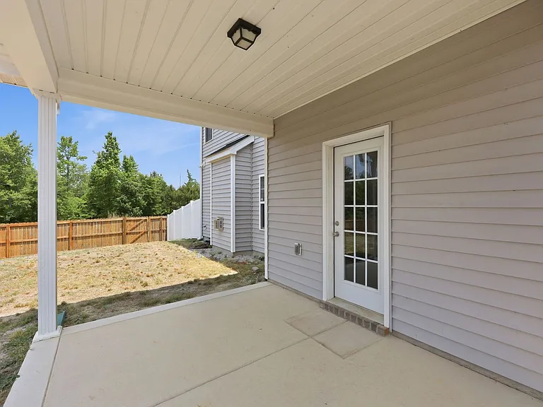 47 Hemming Ct — Photo 34