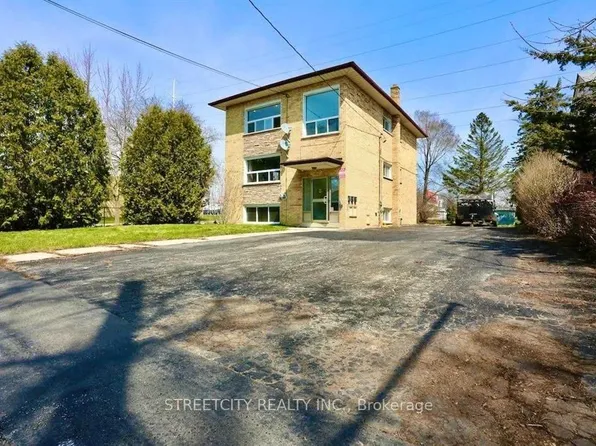 394 Thiel St, London, ON N5W 4P8
