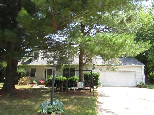 1111 S Rayburn Ct photo 1