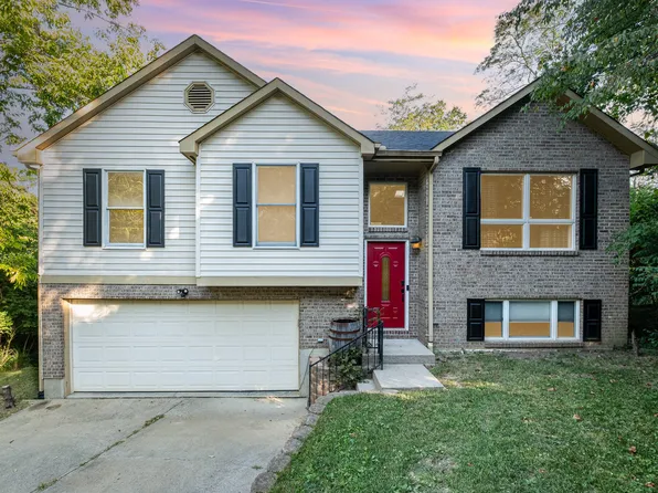 478 Timber Ridge Dr, Fort Mitchell, KY 41017