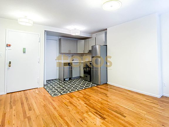 3rd image of 174 Avenue B APT 3W