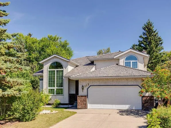 113 W Hawkdale Bay NW, Calgary, AB T3G 2W8