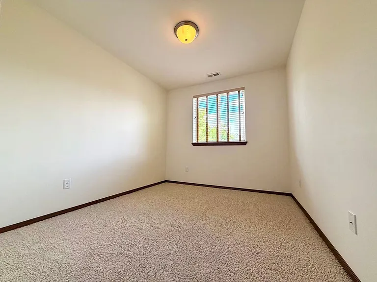 12903 NE 197th Pl — Photo 10