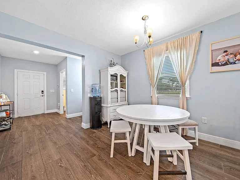 4662 SW Bradbury St — Photo 10
