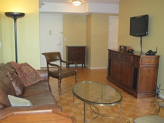 Sold by CityView Real Estate Inc. | media 17