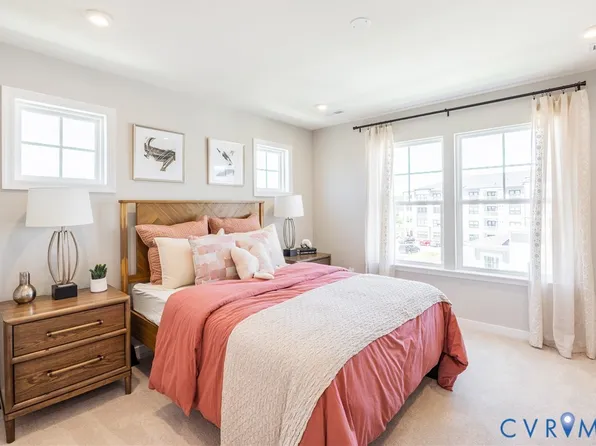 12440 Wescott Ave, Midlothian, VA 23112