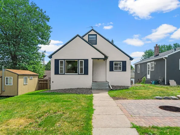 513 9th Ave S, South Saint Paul, MN 55075
