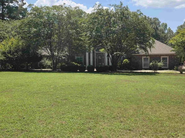 12 Stone Ridge Dr, Pine Bluff, AR 71603