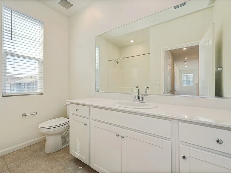 3209 Sunny Gate Ln — Photo 21