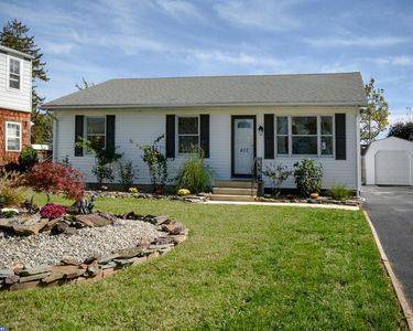 407 Hamilton St, Delaware City, DE, 19706
