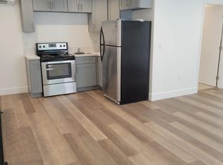 181 W 41st Pl APT 1, Los Angeles, CA 90037