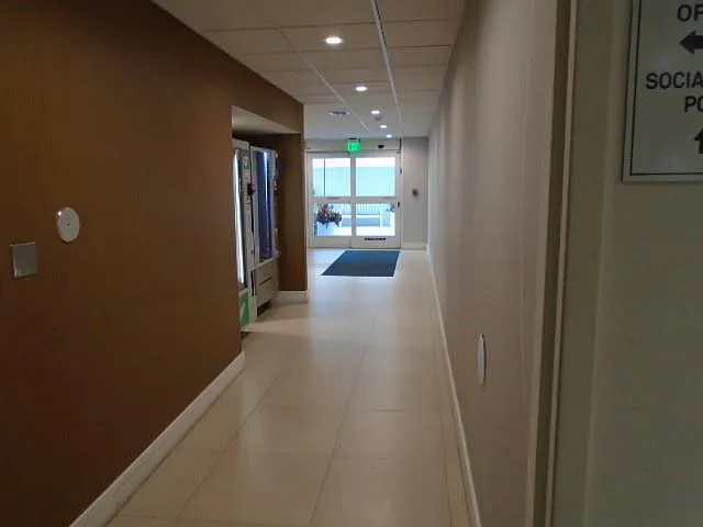 1800 N Andrews Ave #4B — Photo 33
