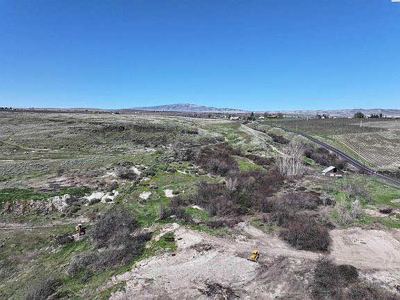 2nd image of Nka Rayhill Rd #L-6