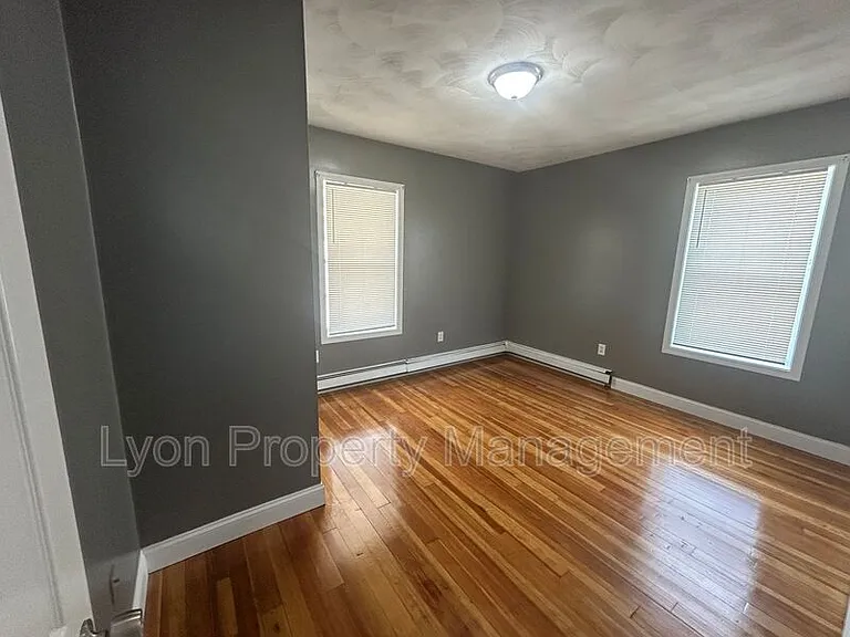 156 Pleasant St #3 — Photo 12