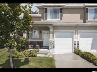 9435 S Hidden Point Dr, Sandy, UT 84070