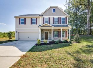 10832 Flintshire Rd, Charlotte, NC 28227