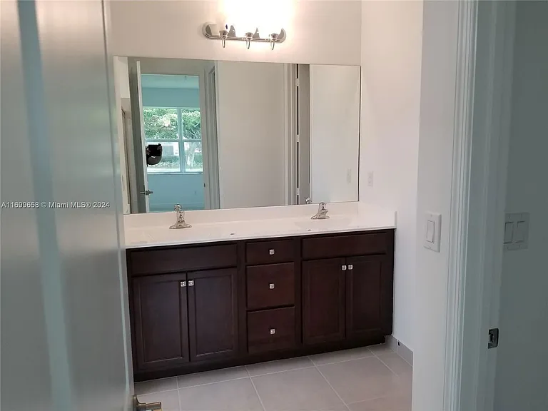 4129 Marina Way — Photo 15