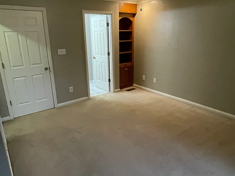 1472 Wind Ridge Ave — Photo 23