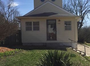 5635 Burdette St, Omaha, NE 68104