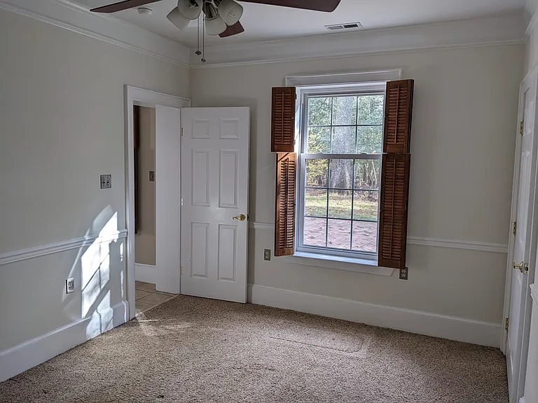 8290 Chapel Point Rd — Photo 13