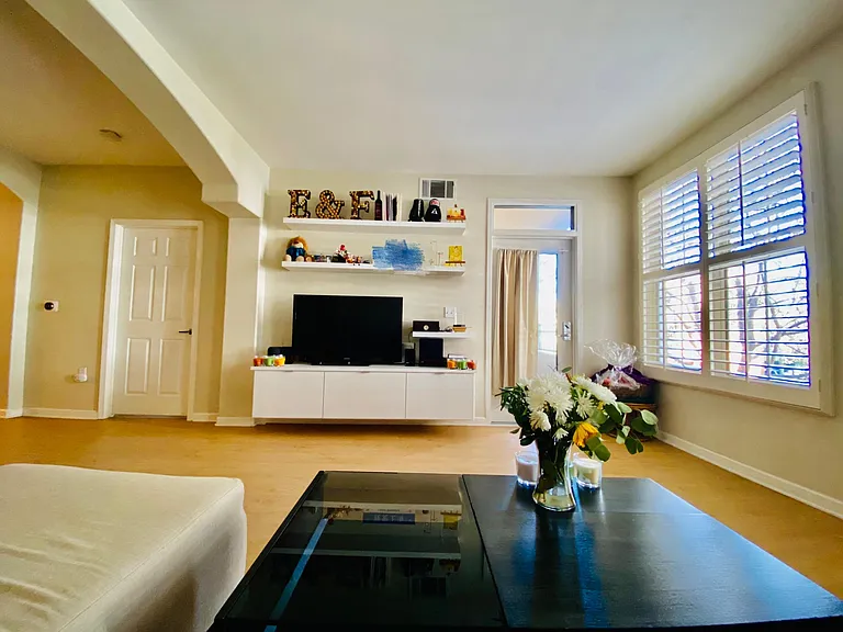 30 E Julian St #204 — Photo 7