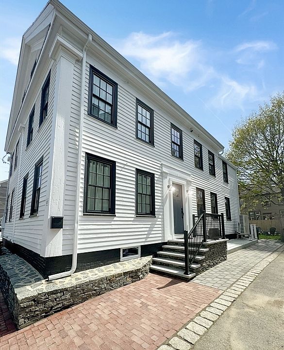 1st image of 48 Temple St