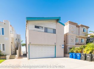 1035 Monterey Blvd, Hermosa Beach, CA 90254