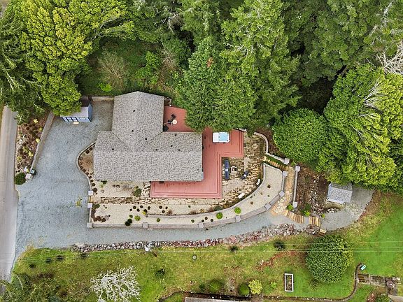 3rd image of 93930 Bridge View Ln